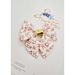 Floral bunny 3.5 inch pinch bow