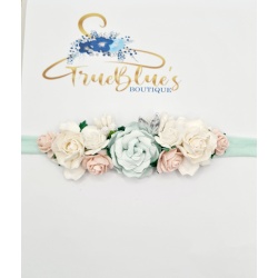 Esmeralda green & ivory cottage rose nylon hairband