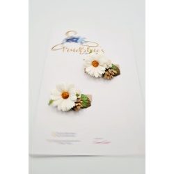20220722_110807 Daisy floral clip set approx 5cm