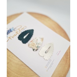 Green  & gold floral heart clip set approx 5cm